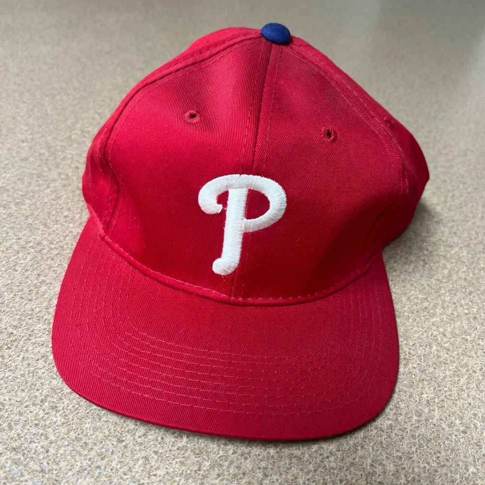 Vintage 90s Philadelphia Phillies Baseball Snapback Red Cap - Picture 2 of 8